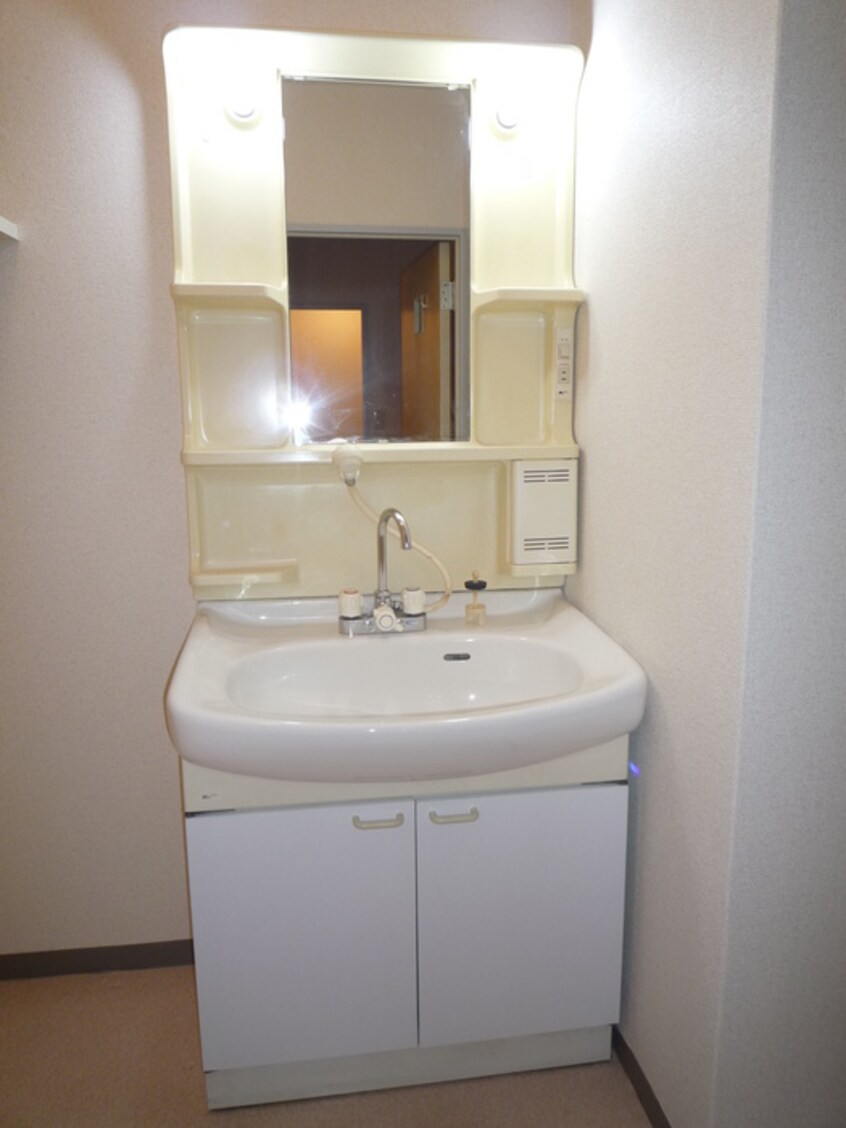 洗面 グランレ－ヴェ