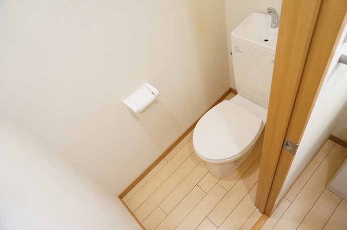 トイレ メディナ三条室町