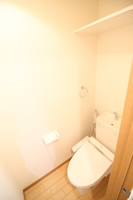 トイレ メディナ三条室町