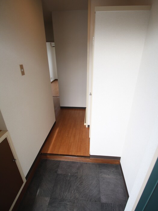 玄関 ウエストロッジ