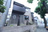 Sion Akasaka