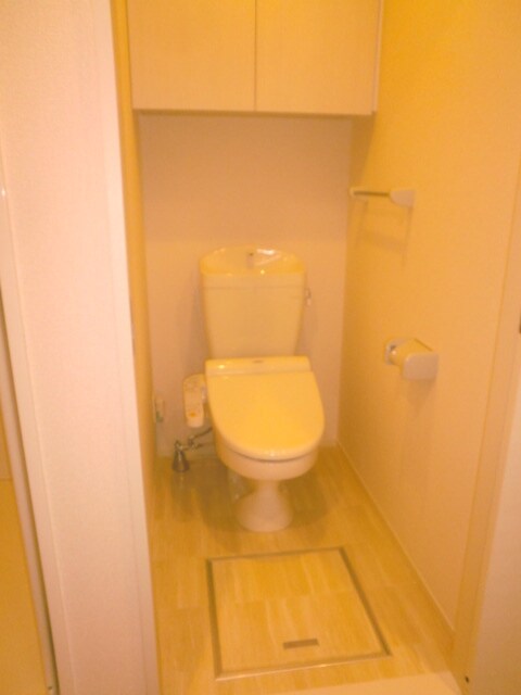 トイレ サンメゾン荘内