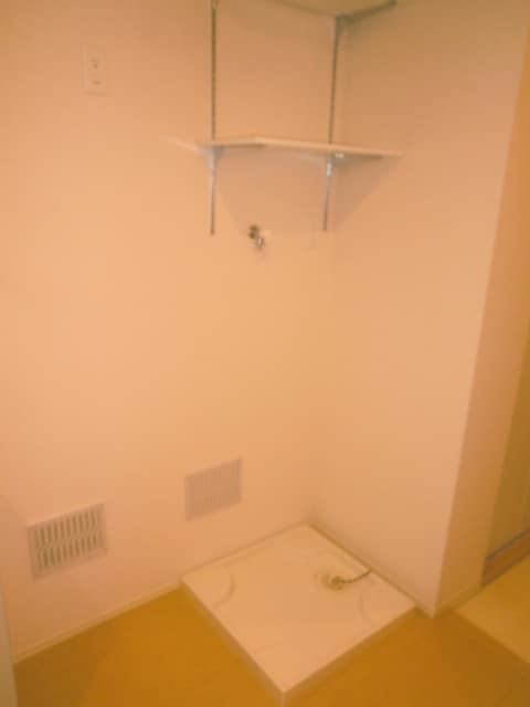 洗濯機置場 サンメゾン荘内