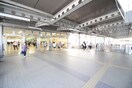 ＪＲ高槻駅(公園)まで290m ＯＭＢルミエ－ル