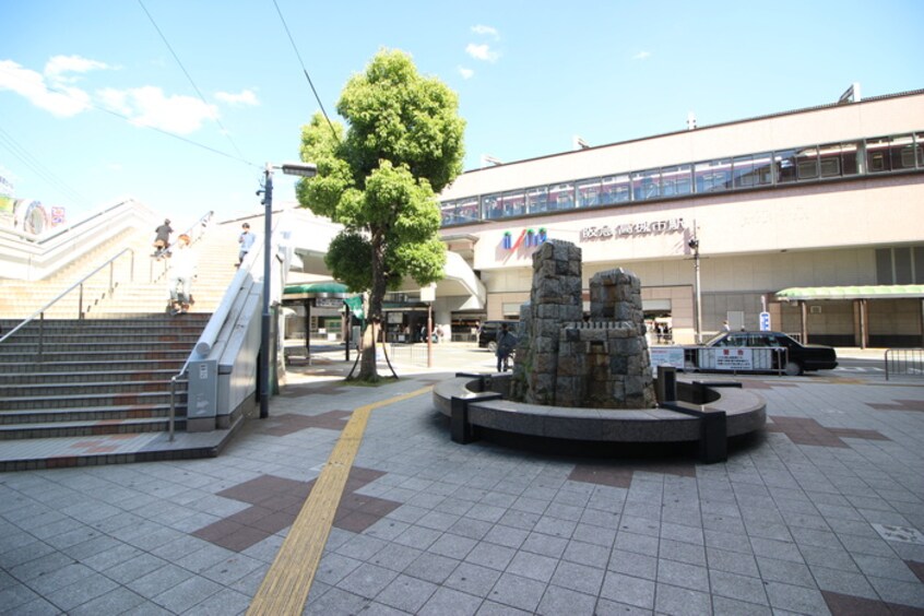 阪急高槻市駅(公園)まで1100m ＯＭＢルミエ－ル