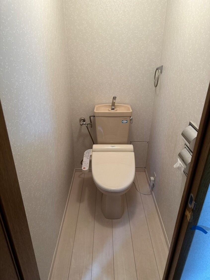 トイレ 第二西緑ヶ丘ｽｶｲﾊｲﾂ（816）