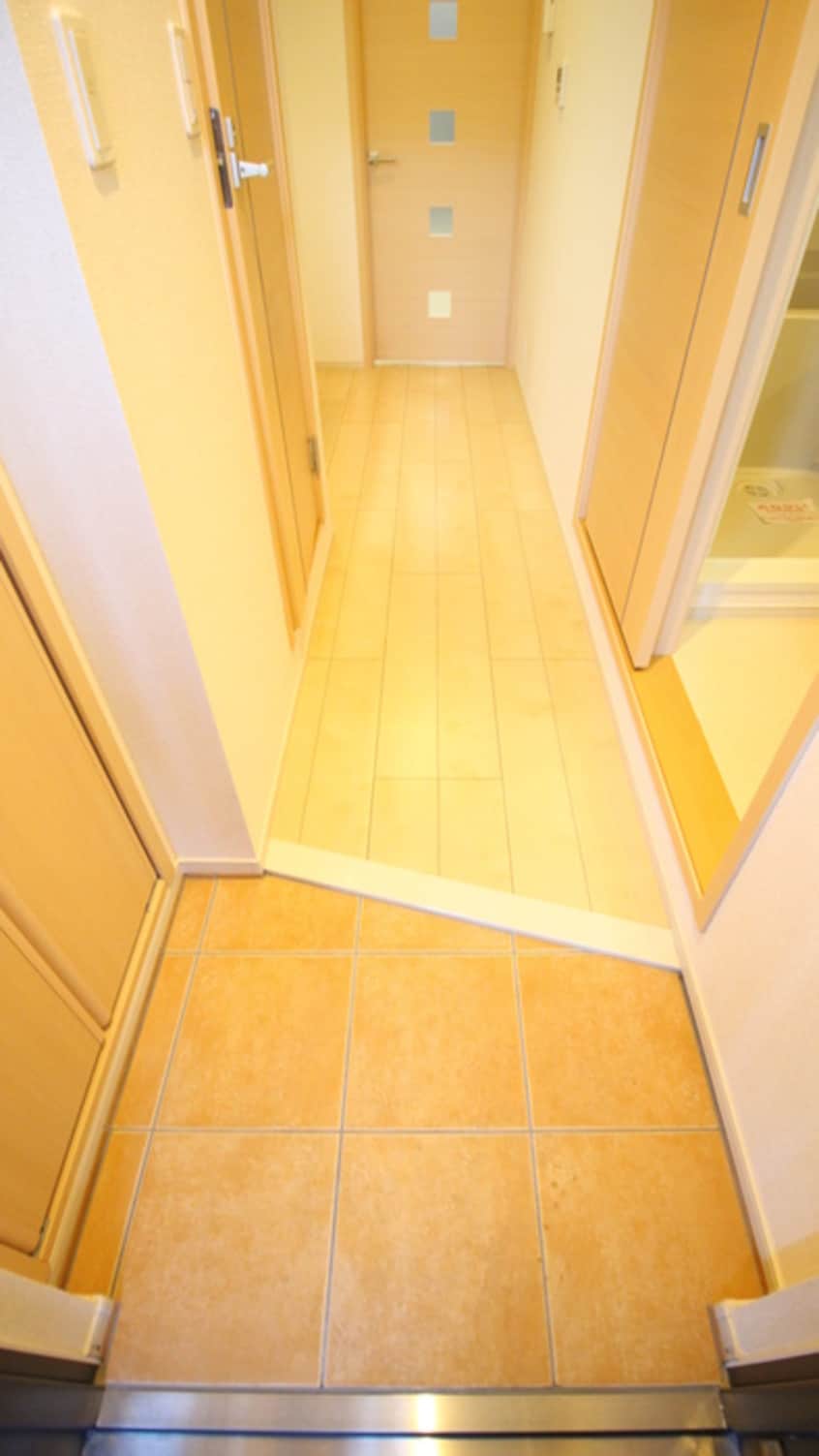 玄関 フェリス　ウラタ