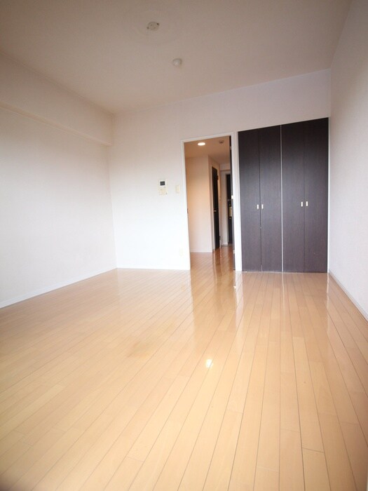 居室 CREATO新大阪Serenity(504)