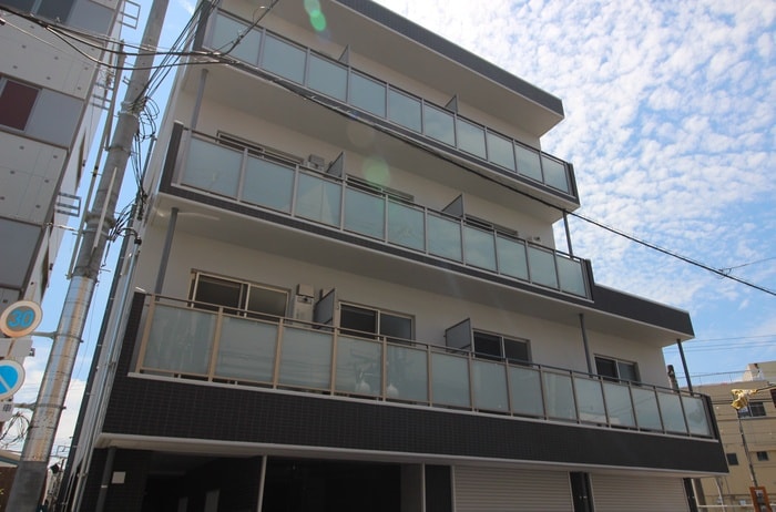 外観写真 Ｅａｓｔ　Ｏｎｅ