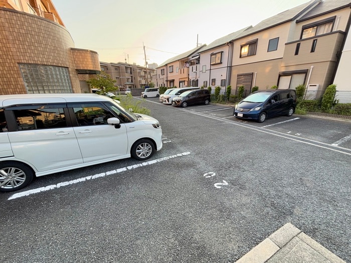 駐車場 コンフォール広田