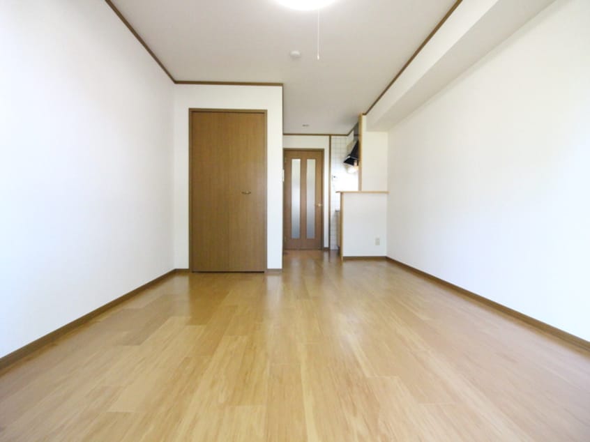 居室 グレイスカルティエ