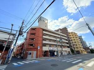 ユニーブル岡町(302)