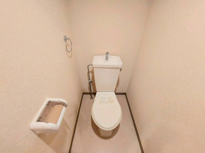 トイレ コンセルト山内