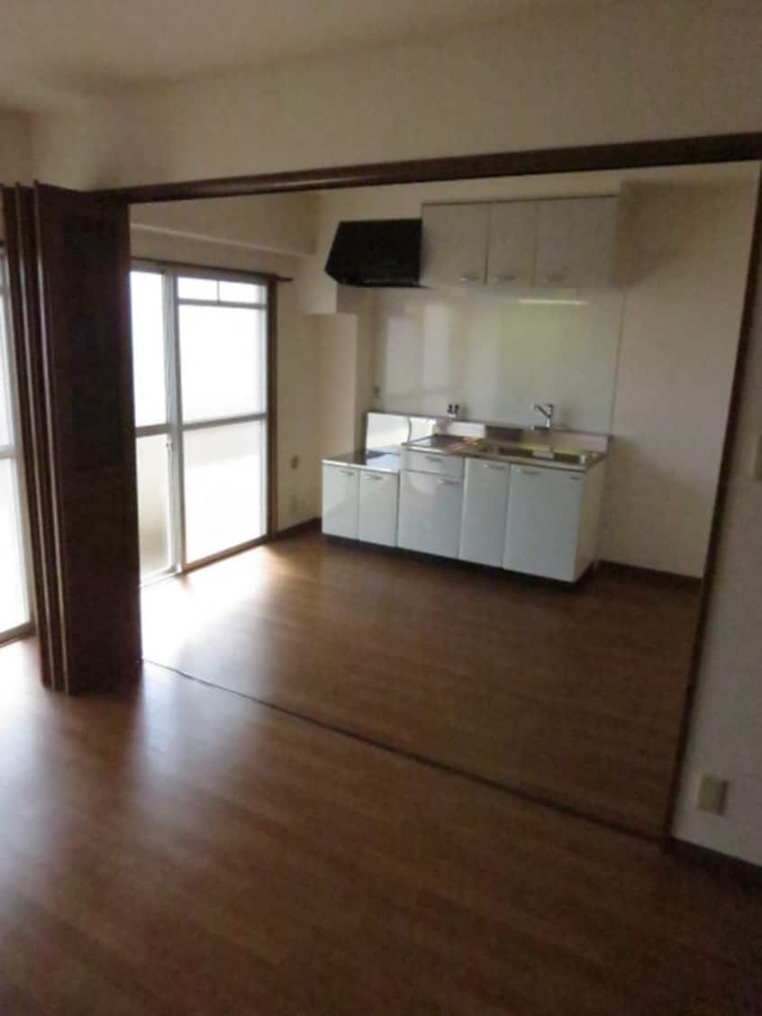 居室 レフィナ－ド京都西大路