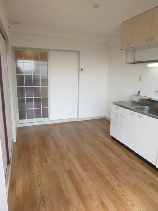 居室 レフィナ－ド京都西大路