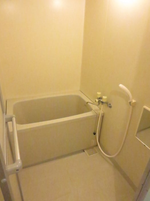 バス／シャワールーム等 レフィナ－ド京都西大路