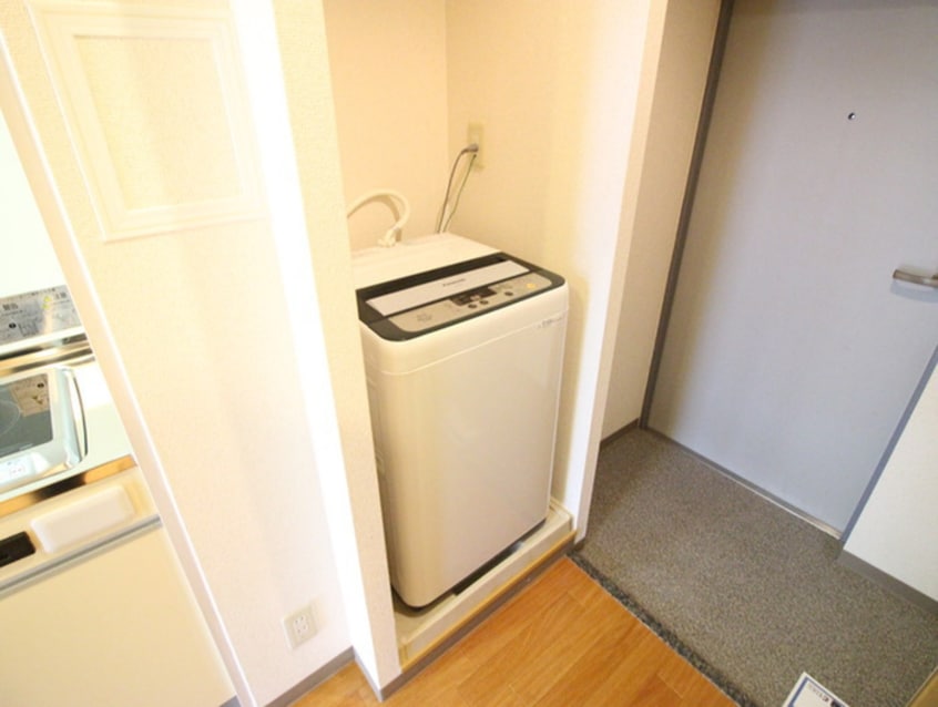 洗濯機置場 アレルヤ