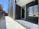 エントランス部分 リベルタ布施