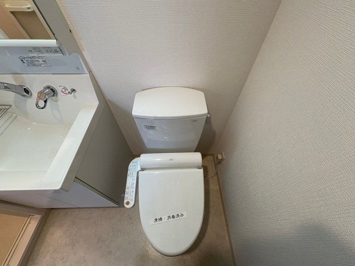 トイレ ｴｽﾃﾑｺｰﾄ神戸ﾊｰﾊﾞｰﾗﾝﾄﾞ前Vｱｸｱ