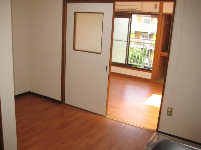 居室 ジョイフルコーポ