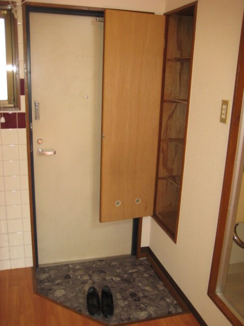 玄関 ジョイフルコーポ