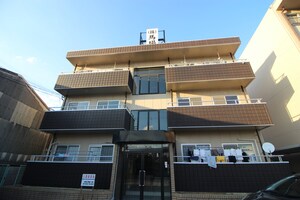東八田マンションⅡ