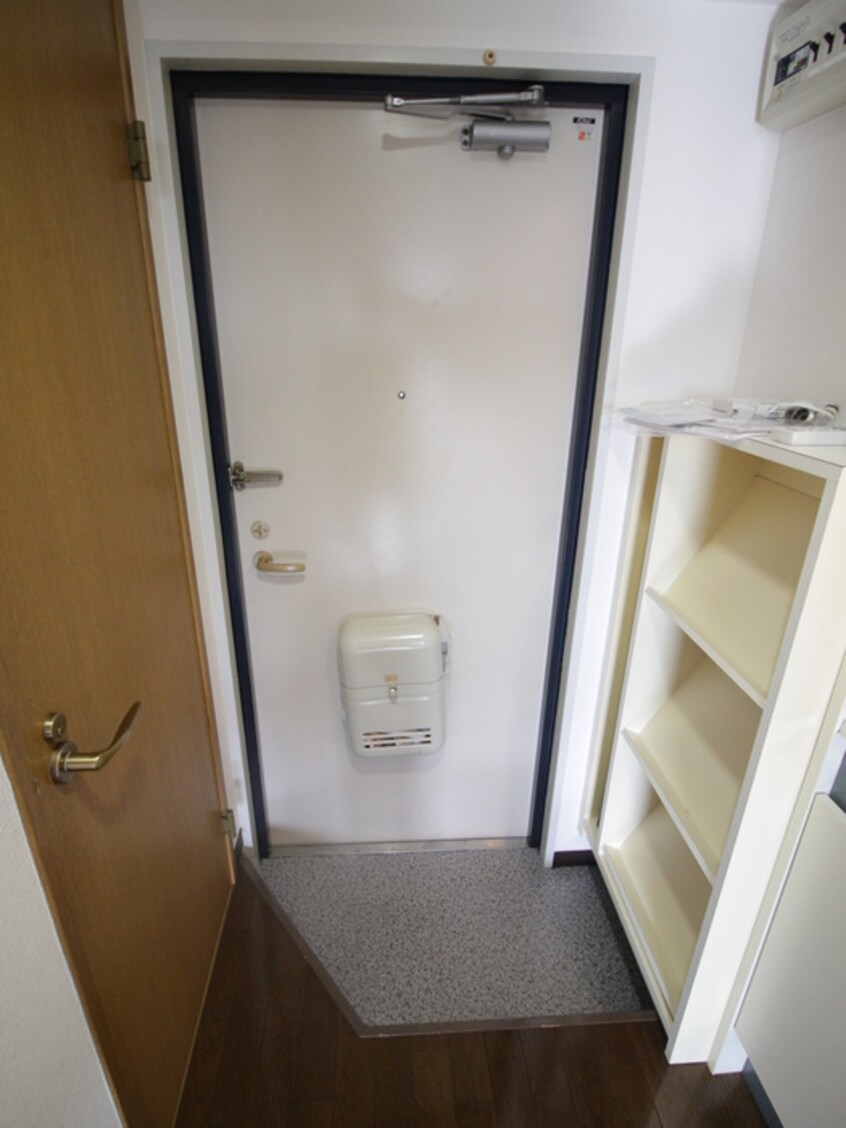 玄関 サンフォレストスギモト