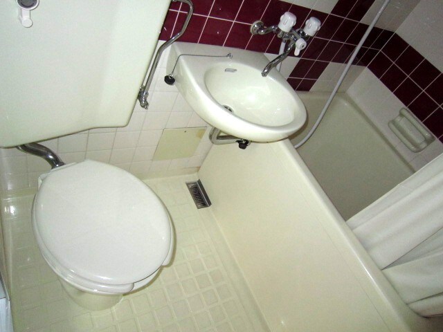 トイレ クレール曽根