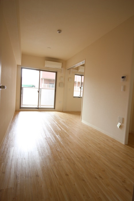 居室 アール・オーハイム松崎町