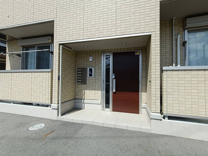 エントランス部分 アージュⅠ