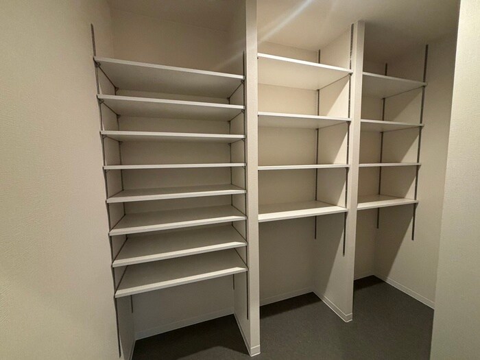 収納 St.Polaris瓢箪山