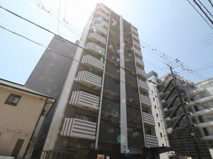 ワールドアイ神戸湊町(304)