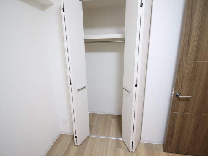 収納 エターナ千里丘