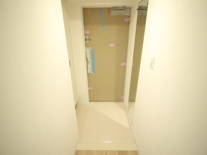 玄関 エターナ千里丘