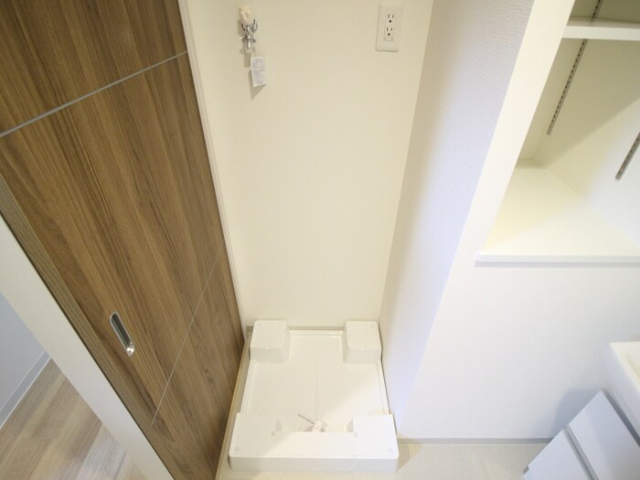 洗濯機置場 エターナ千里丘