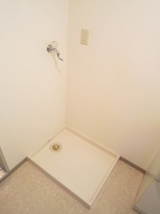 洗濯機置場 フレアコート野口