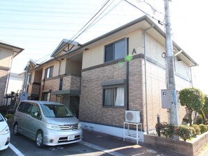 ファミ－ル田井城Ａ棟