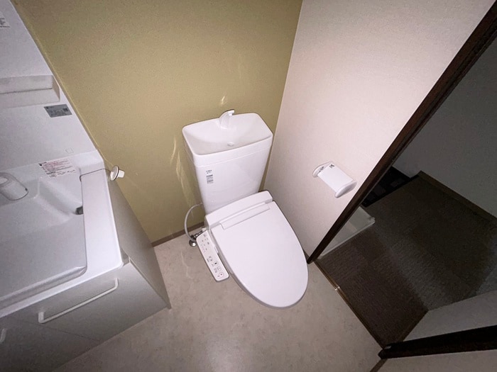 トイレ ドミール新白水丸