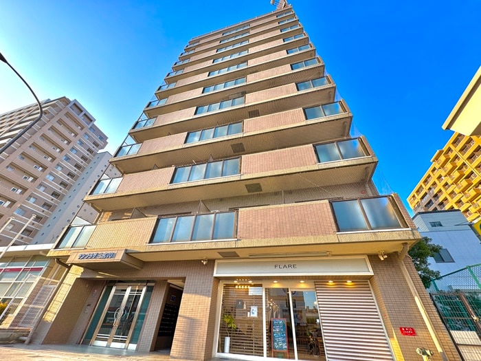 外観写真 サンプラザ三宮７０