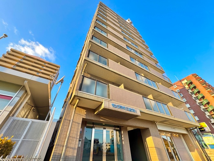 外観写真 サンプラザ三宮７０