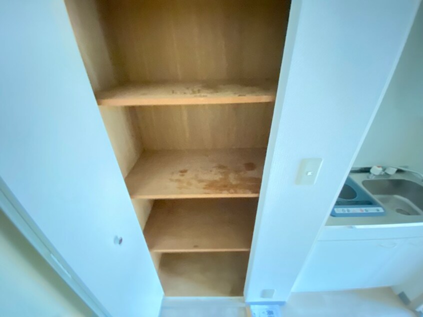 靴箱 サンプラザ三宮７０