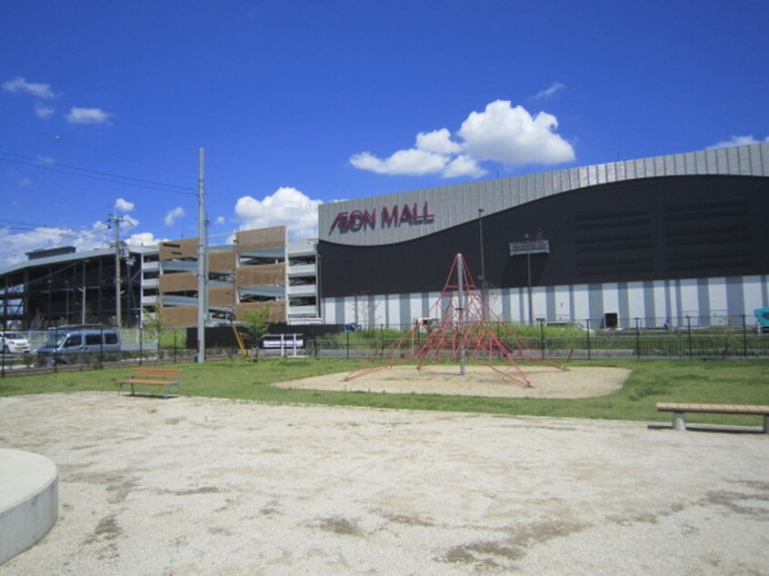 イオンモール桂川(スーパー)まで995m メゾン神田