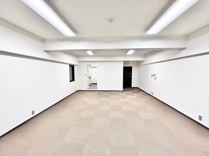 居室 本町アーバンライフ（601）
