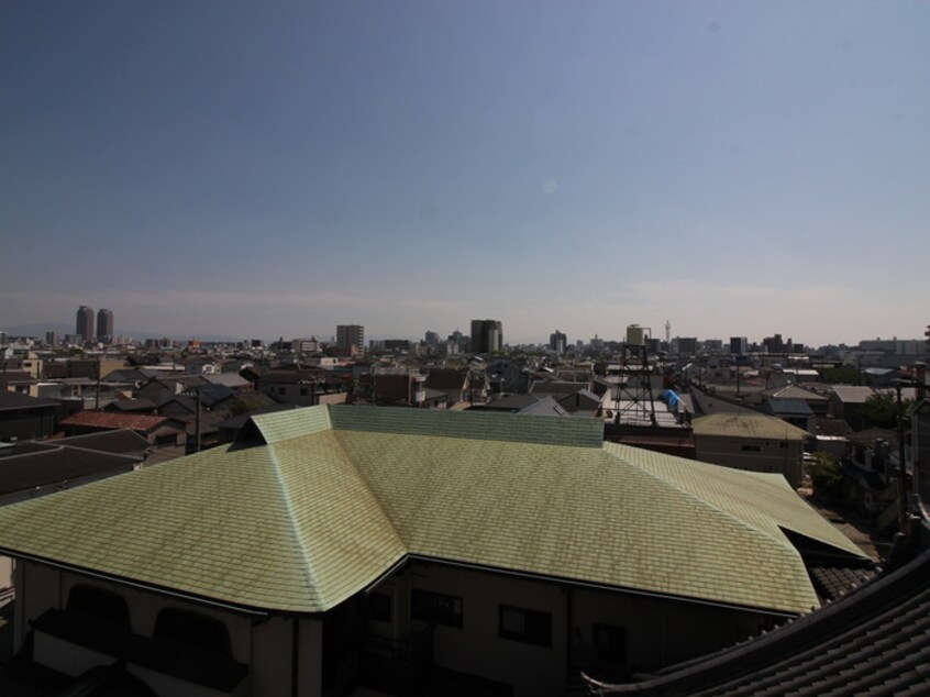 室内からの展望 シャト－イワサキ