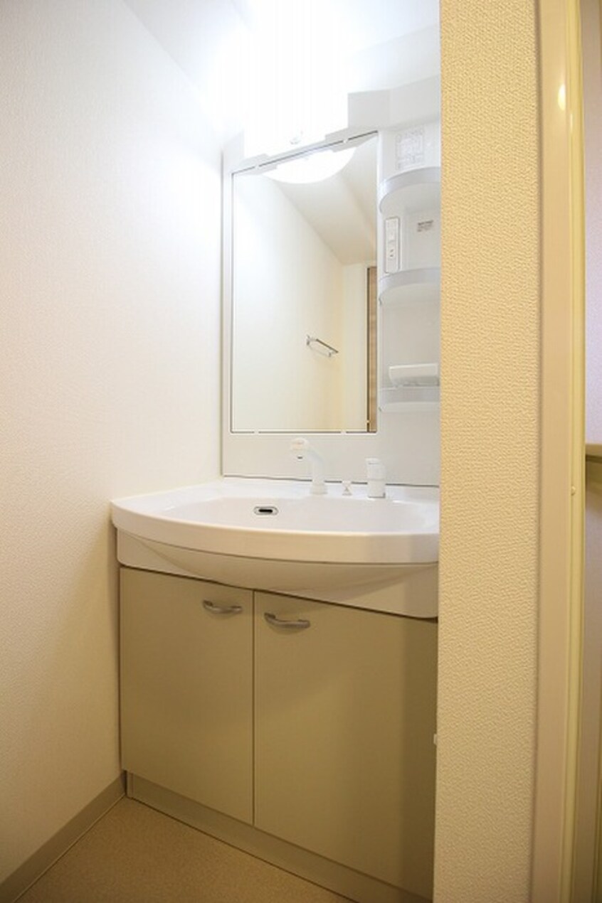 洗面 ルーエ五条堀川