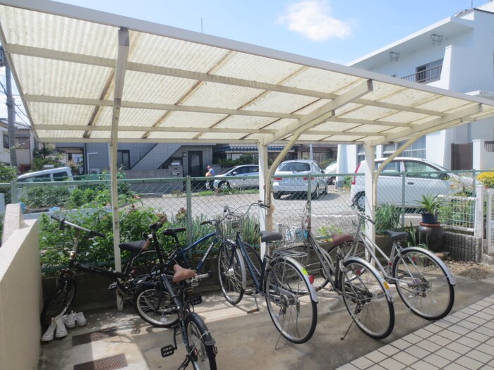 駐輪場 プリオ－ル舞子
