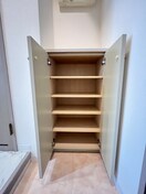 靴箱 グレ－ス上汐