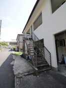 エントランス部分 ﾜｲﾄﾞｶﾚﾝﾄ橋本