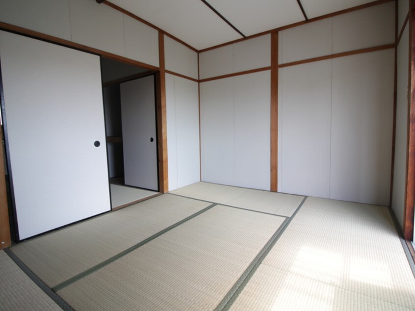 居室 ﾜｲﾄﾞｶﾚﾝﾄ橋本