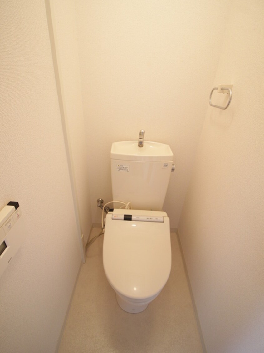 トイレ サンコ－ポ赤井
